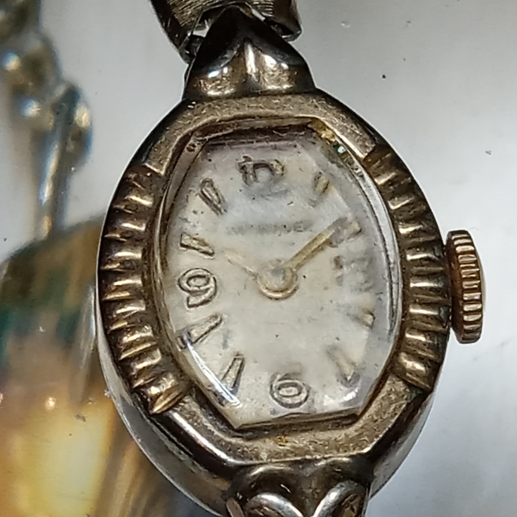 Vintage Ladies Wrist Watches - image 25 of 27