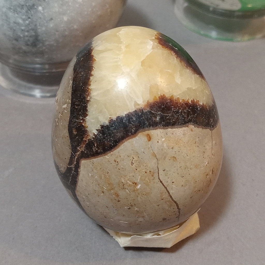 Mineral Spheres & Eggs - image 7 of 21