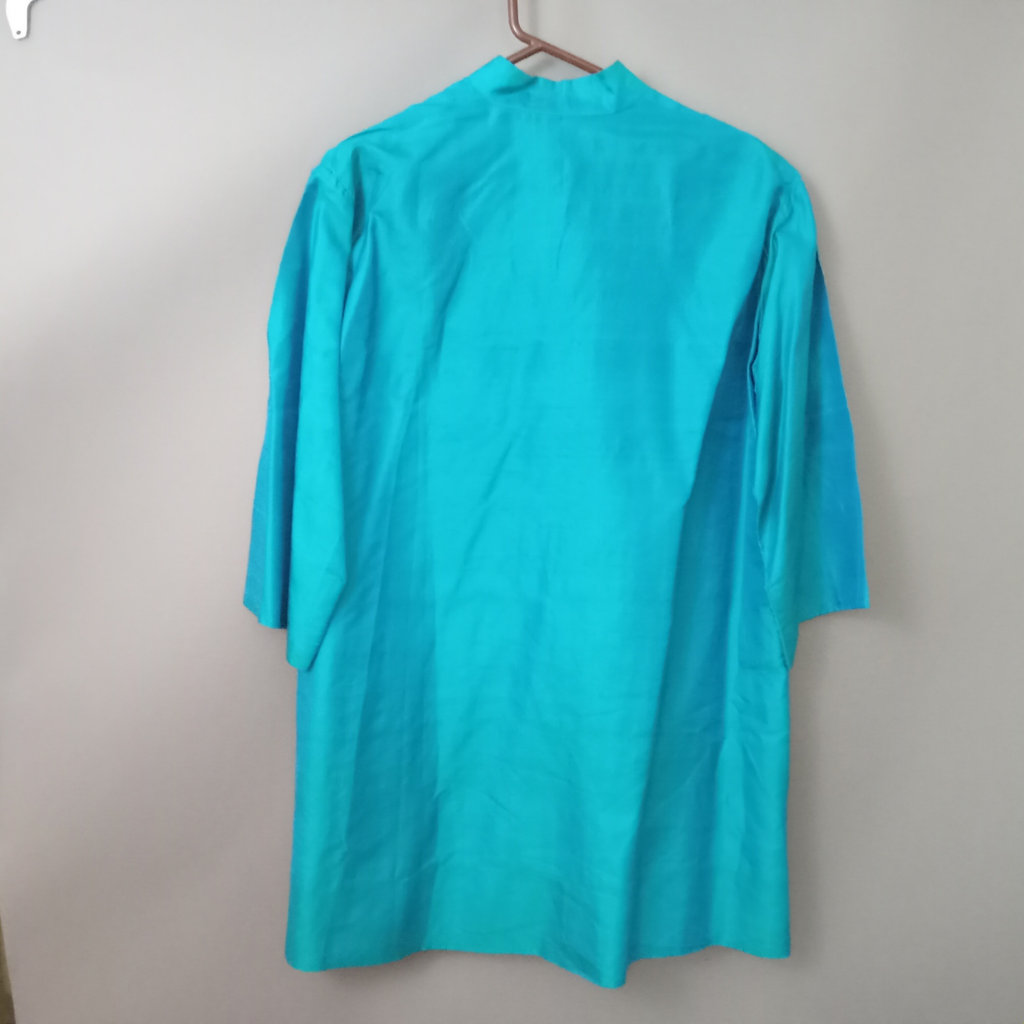 Thai Silk Formal Attire - image 16 of 16