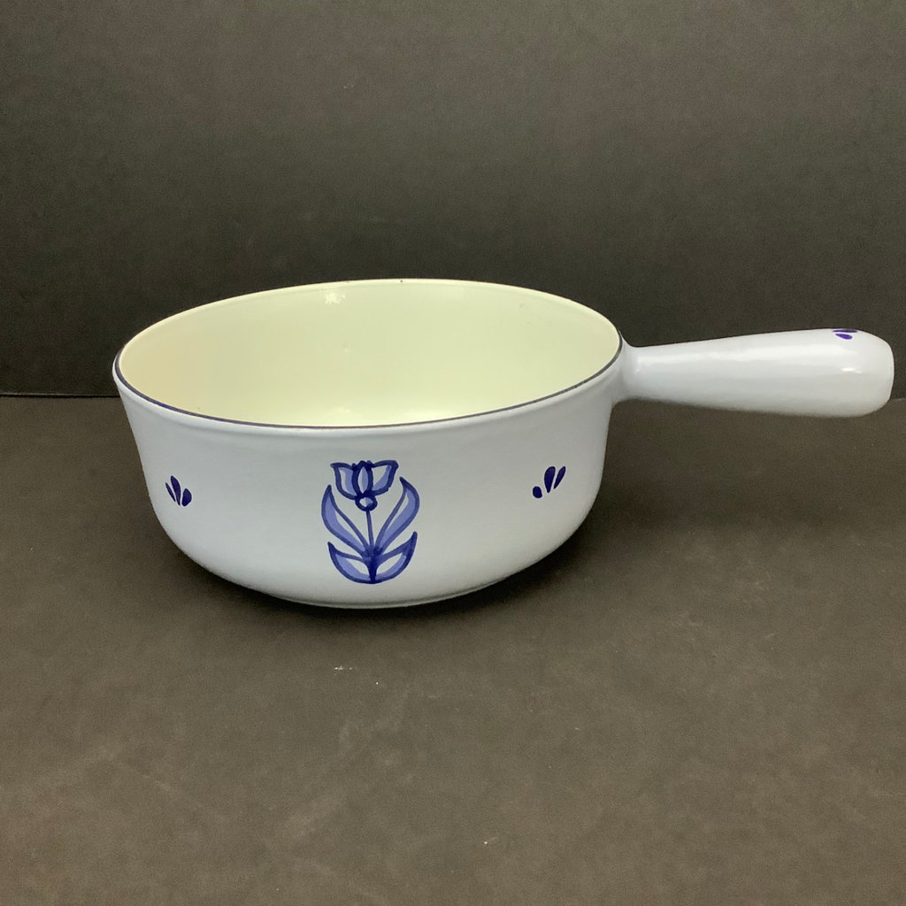 Dru Enameled Cast Iron Pots & More - image 3 of 20