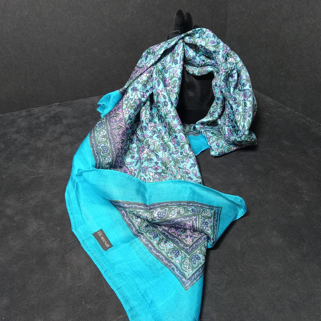 Vintage Silk Scarves/Wraps - image 2 of 22