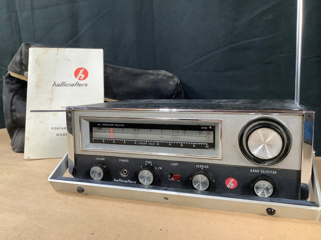 Hallicrafters WR-3000 Radio - image 1 of 3