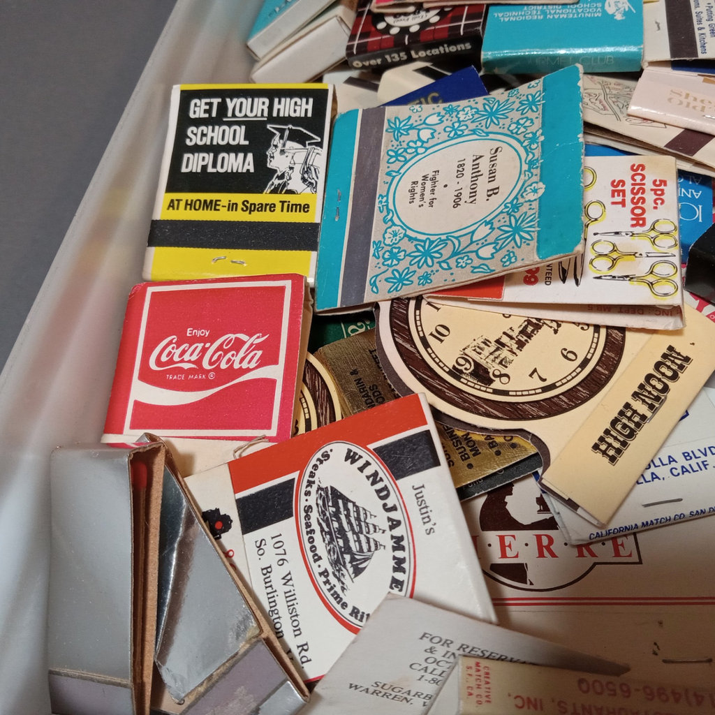 Vintage Match Books - image 4 of 14