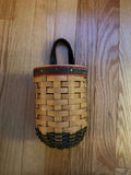 Longaberger Santa's Helper Basket Vintage 2002 - thumbnail 1 of 4