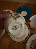Lot of Random Teacups and Saucers Some Bone China - thumbnail 9 of 13