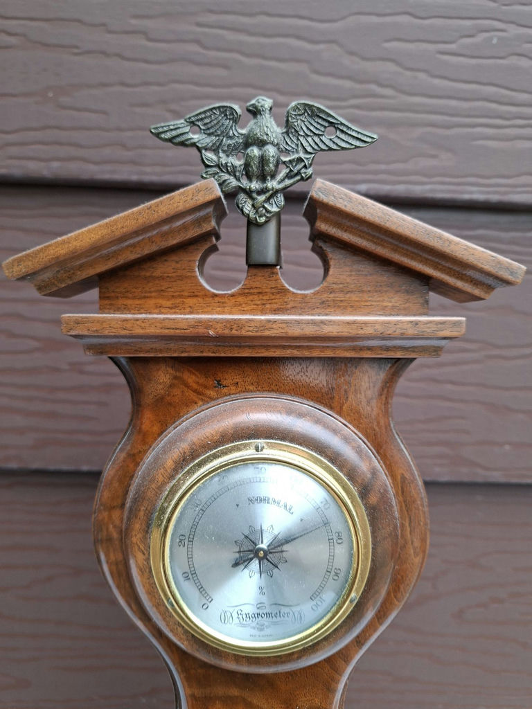 Wooden Wall-Mounted Weather Station Barometer Thermometer and Hygrometer - image 5 of 10