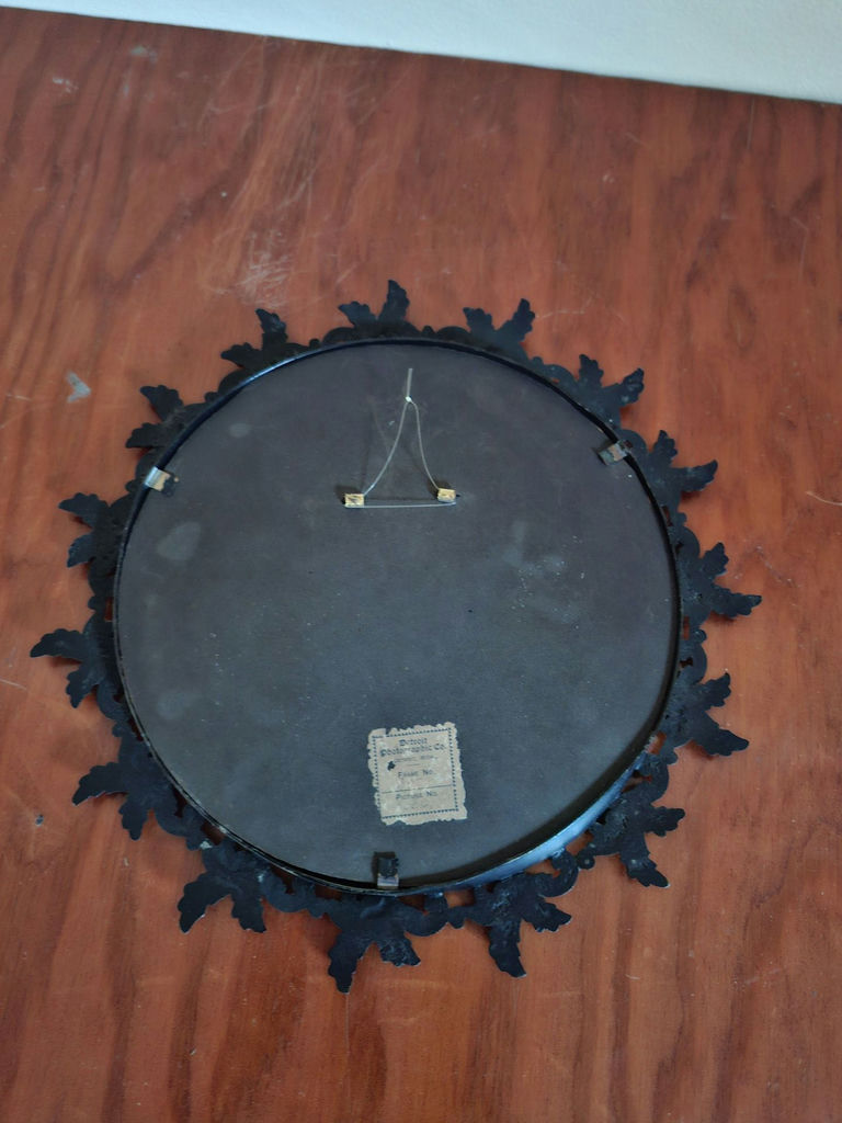 Round Framed Portrait Wall Art - image 4 of 4