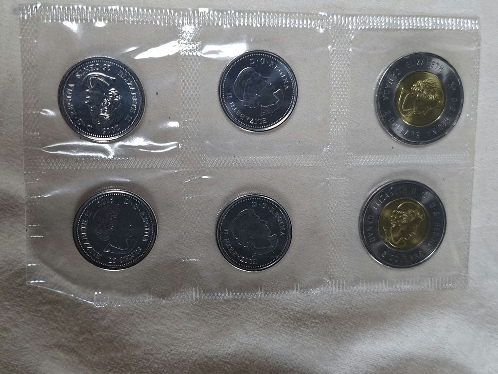 2015 Royal Canadian Mint Special Edition Uncirculated Coin Set - image 5 of 5