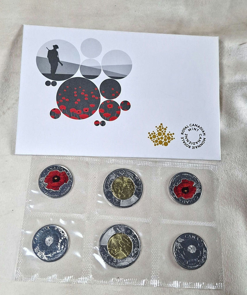 Royal Canadian Mint 2015 Remembrance Coin Set - image 1 of 4