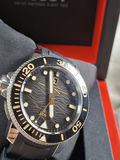 Tissot Seastar 2000 PROFESSIONAL Diver's Watch with Box and Manuals - thumbnail 8 of 12