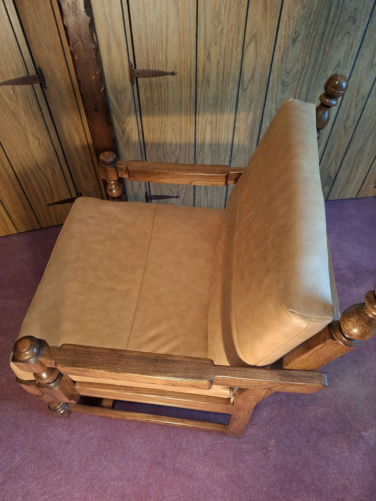 Solid Wooden Framed Upholstered Armchair,  Excellent Condition,  Great Quality - image 5 of 6