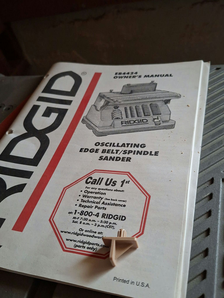 RIDGID Oscillating Edge Belt/Spindle Sander with Charger and Manual - image 3 of 6