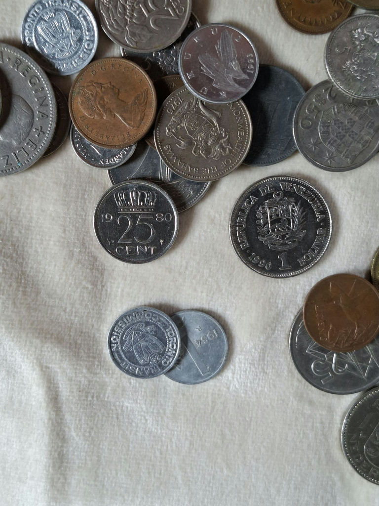 Mixed Bag Of World Coins - image 6 of 6