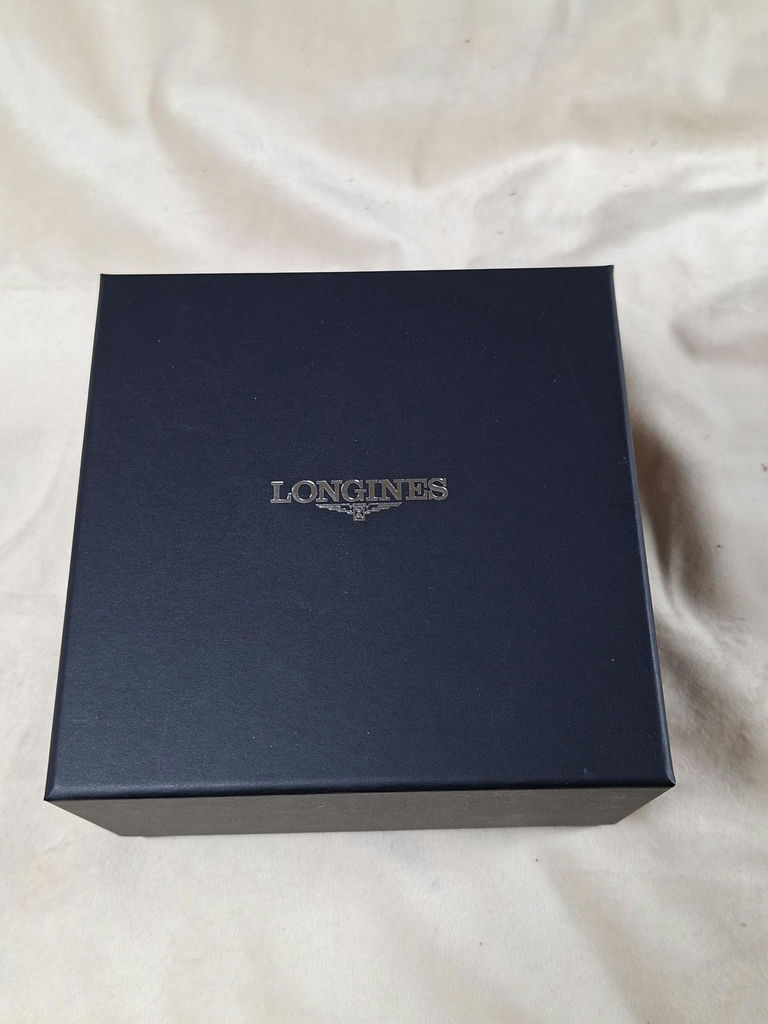 Longines Rectangular Wristwatch with Box and ALL PAPERWORK - image 10 of 10