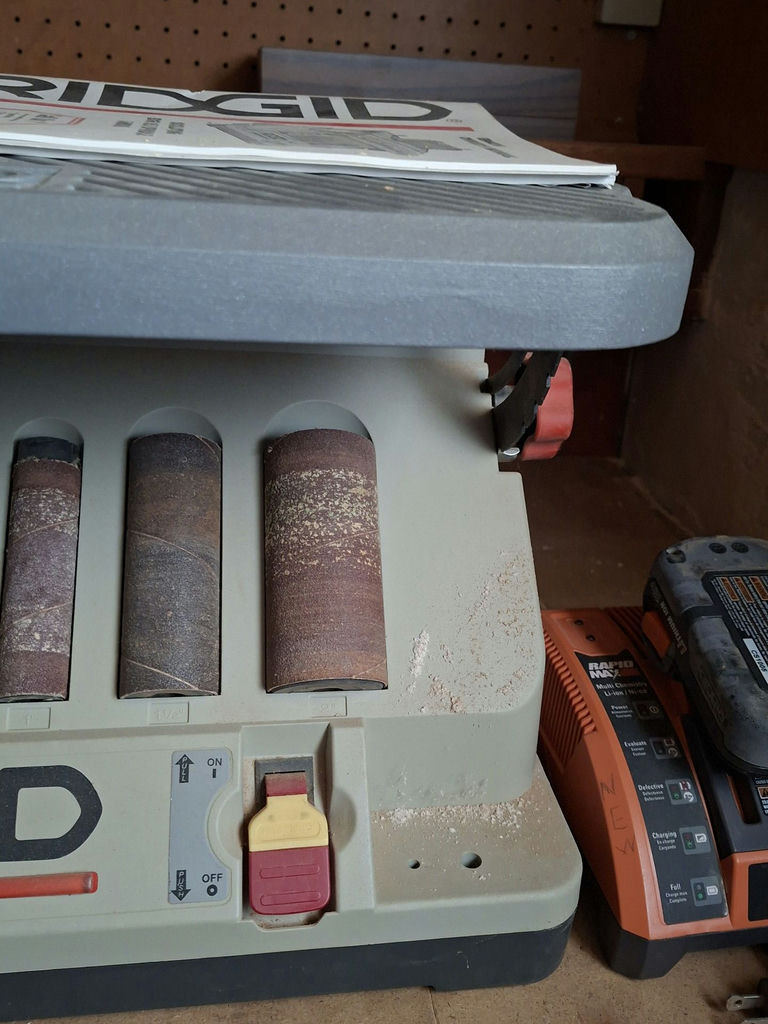 RIDGID Oscillating Edge Belt/Spindle Sander with Charger and Manual - image 4 of 6