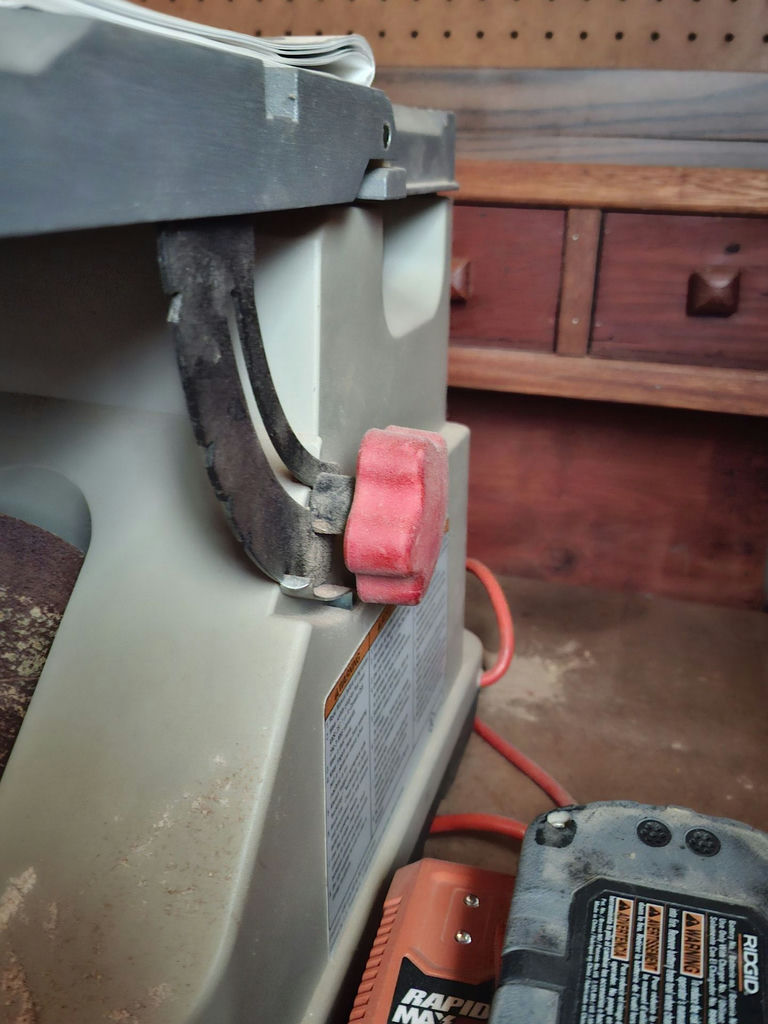 RIDGID Oscillating Edge Belt/Spindle Sander with Charger and Manual - image 5 of 6