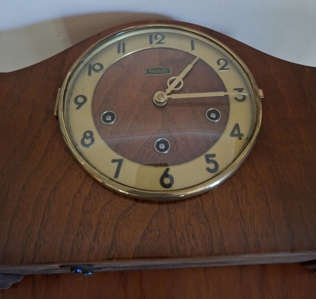 Vintage Wooden Mantel Chime Clock - image 7 of 7