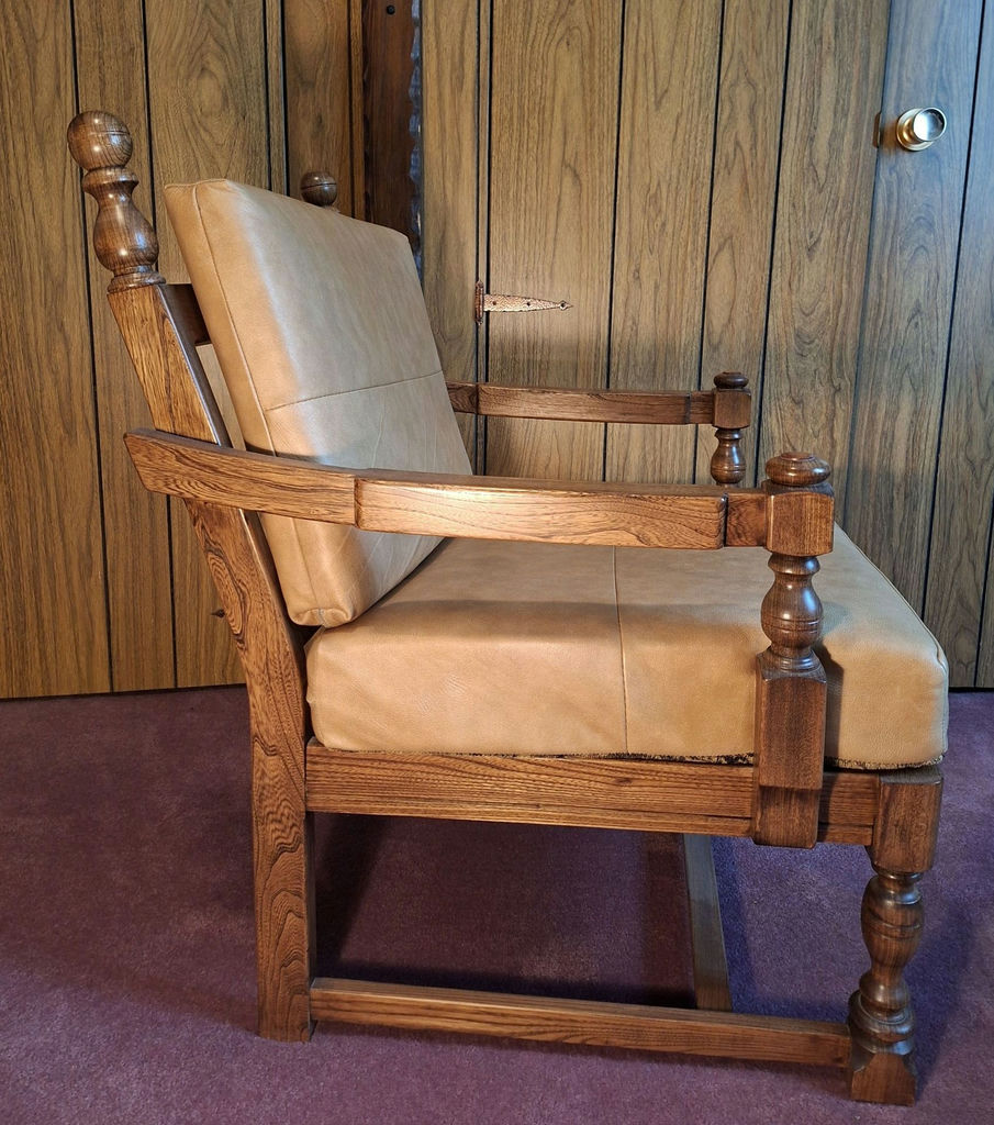 Solid Wooden Framed Upholstered Armchair, Excellent Condition, Great Quality - image 2 of 6