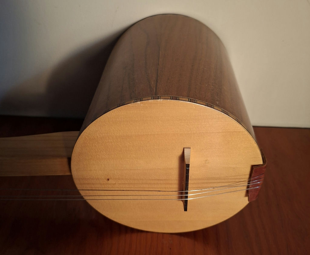 Wooden 3 Stringed Saxian Instrument, Handmade With Inlay And Butterfly Design, Chinese Style - image 3 of 10
