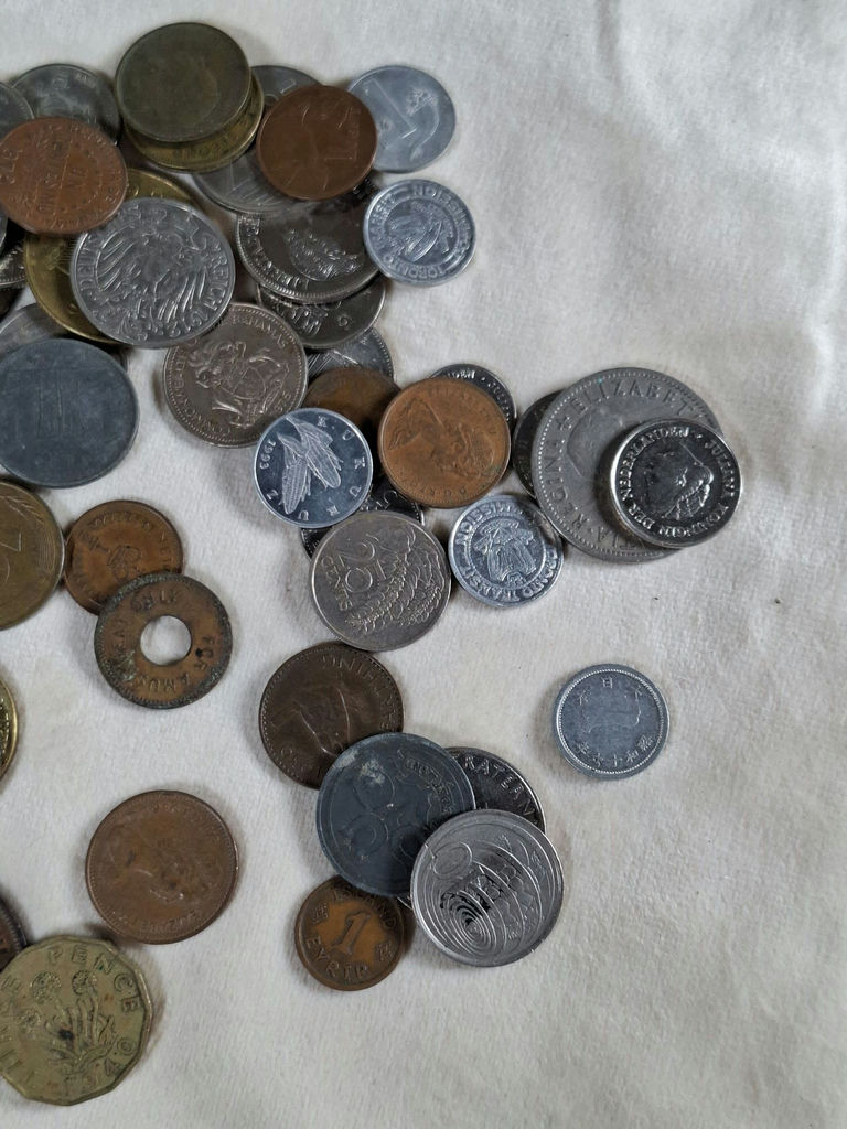 Mixed Bag Of World Coins - image 4 of 6
