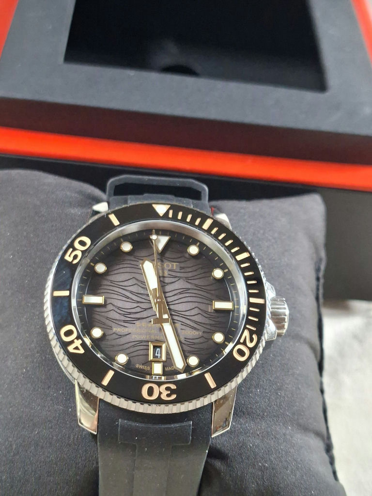Tissot Seastar 2000 PROFESSIONAL Diver's Watch with Box and Manuals - image 3 of 12