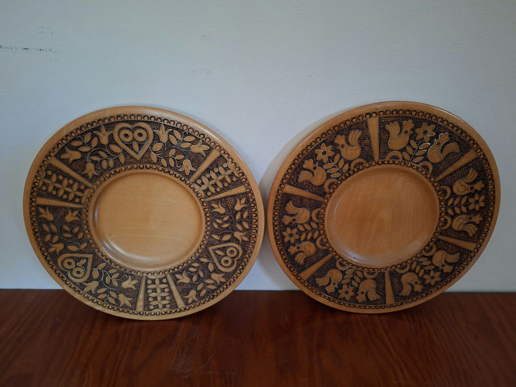Pair of Hand-Carved Wooden Decorative Plates - image 1 of 6