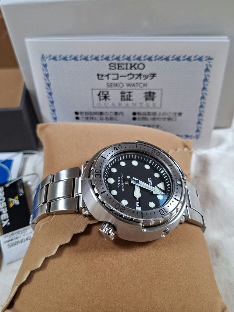 Seiko Prospex Marine Master Professional SBBN049 Wristwatch Set - image 4 of 11