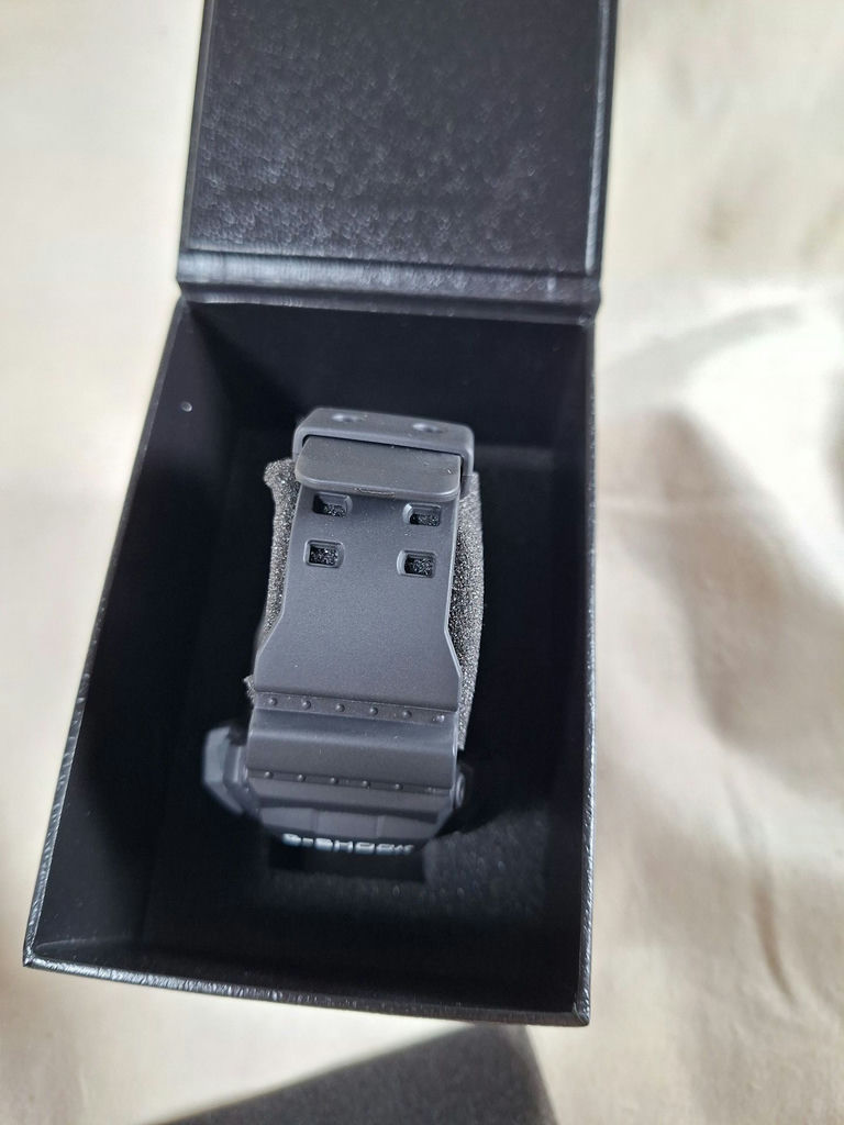 Casio G-Shock GW-8900-1JF Digital Watch with Box and Manuals - image 9 of 10