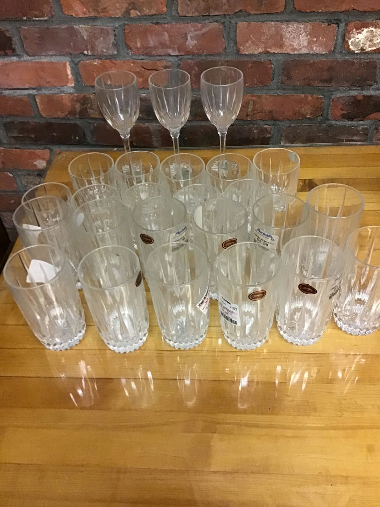 Crystal glassware: wine glasses and patterned tumblers - image 1 of 2