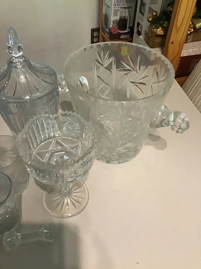 Crystal glassware collection: pitcher, sugar jar with lid, bowls, goblets and tumblers - image 2 of 2