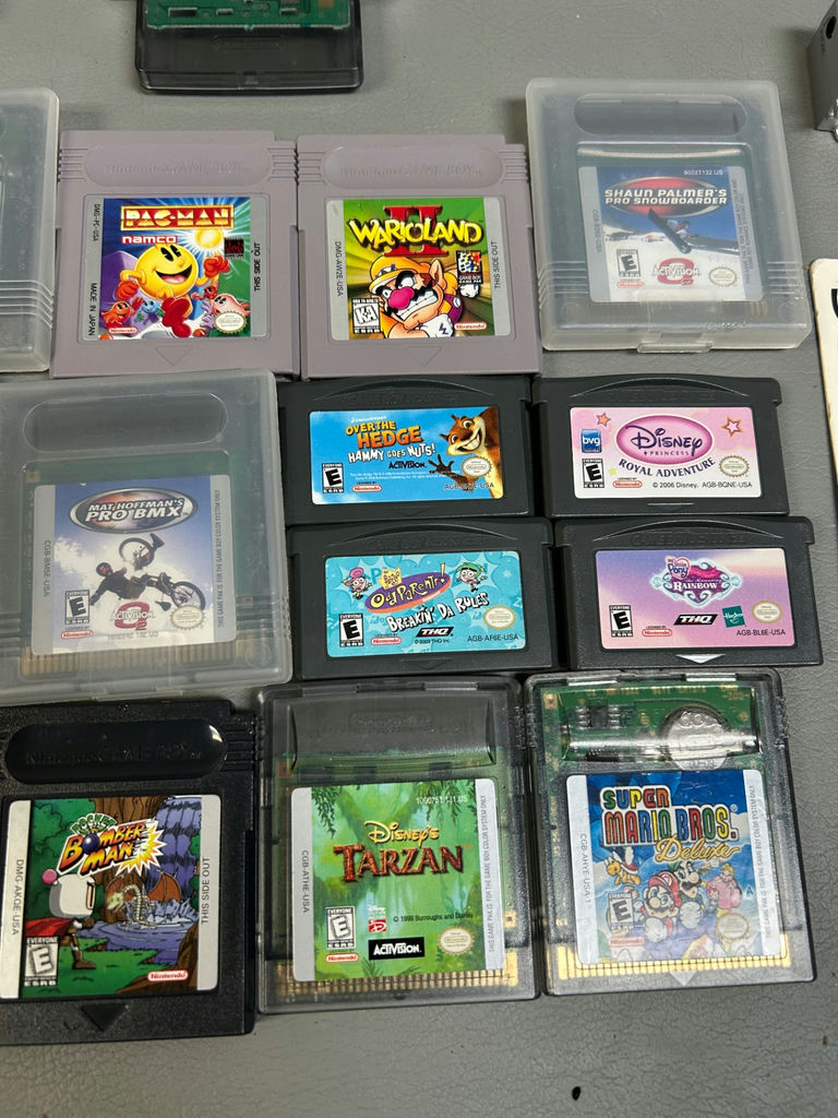 2002 Nintendo Game Boy Advance Accessories and Games - image 4 of 8