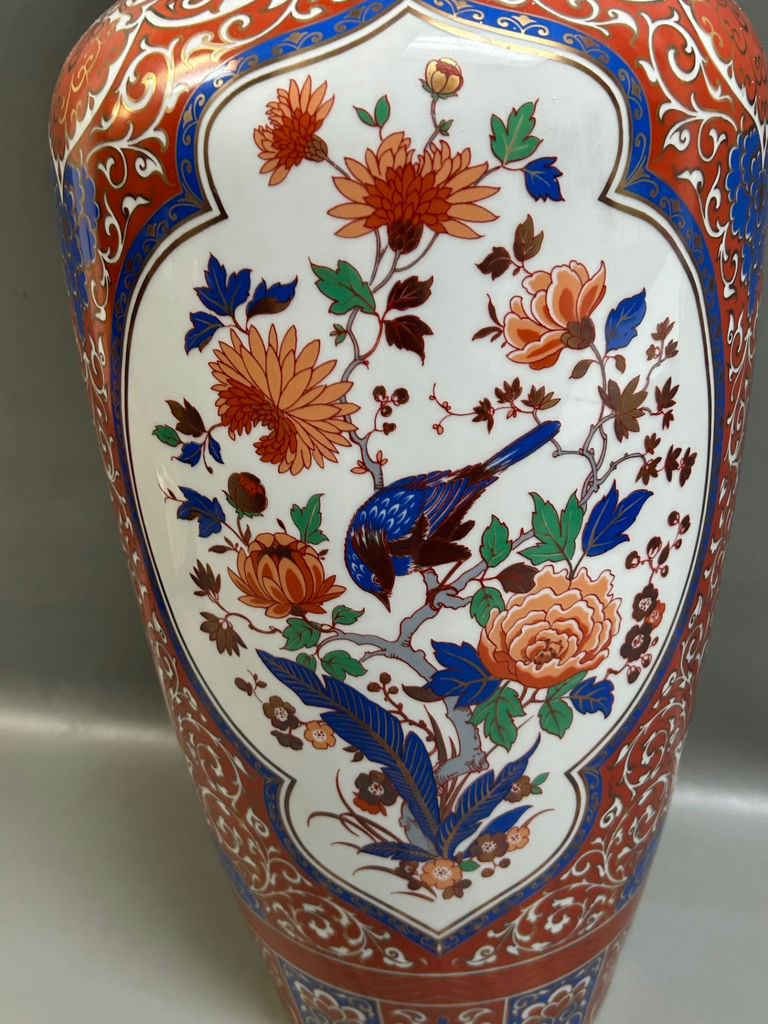 Kaiser Germany Ming Pattern Vase - image 6 of 7