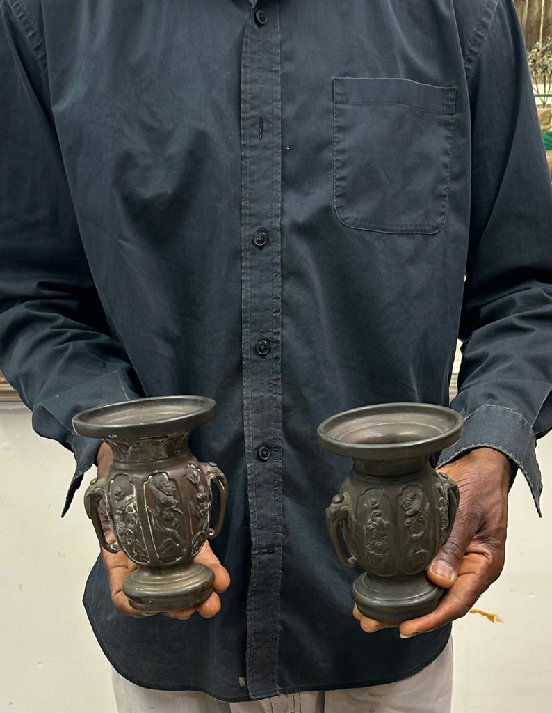 1900s Pair of Japanese Bronze Vases - image 2 of 7