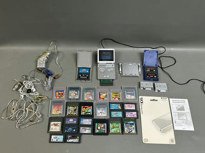 2002 Nintendo Game Boy Advance Accessories and Games - Image 1 of 8