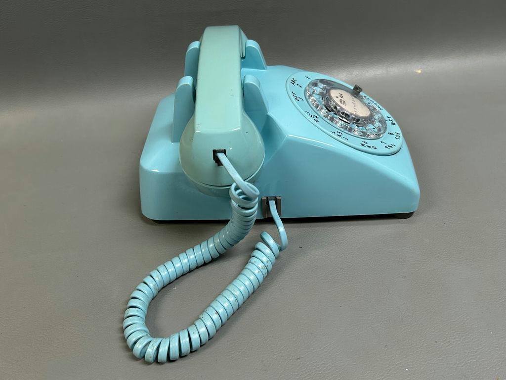 Vintage Aqua Blue Bell System Rotary Dial Phone - image 7 of 7
