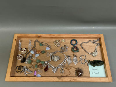 Costume Jewelry - Image 1 of 9