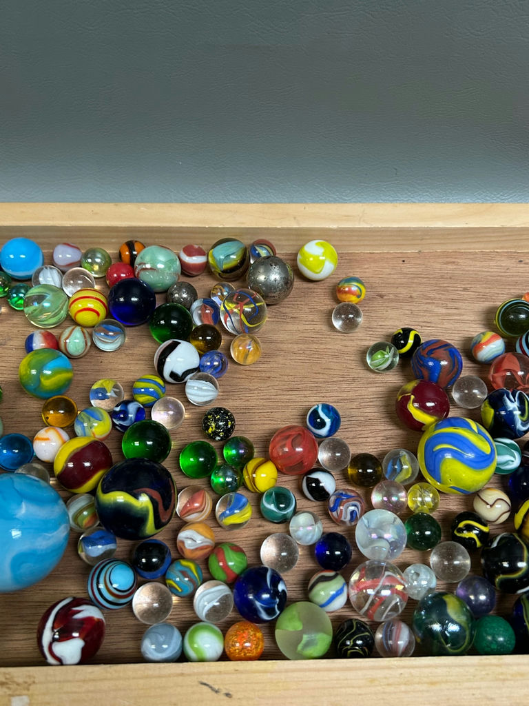 Assorted Collection of Vintage Marbles  - image 6 of 6