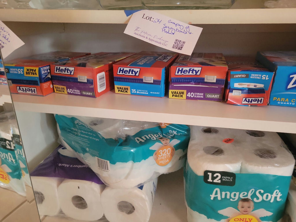 Assorted Paper Products and Storage Bags - image 4 of 6