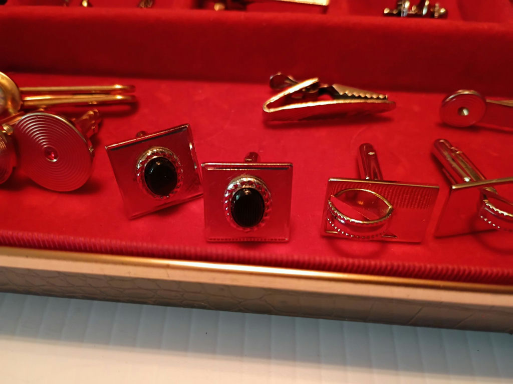 Assorted Cufflinks and Tie Clips in Display Case - image 6 of 8