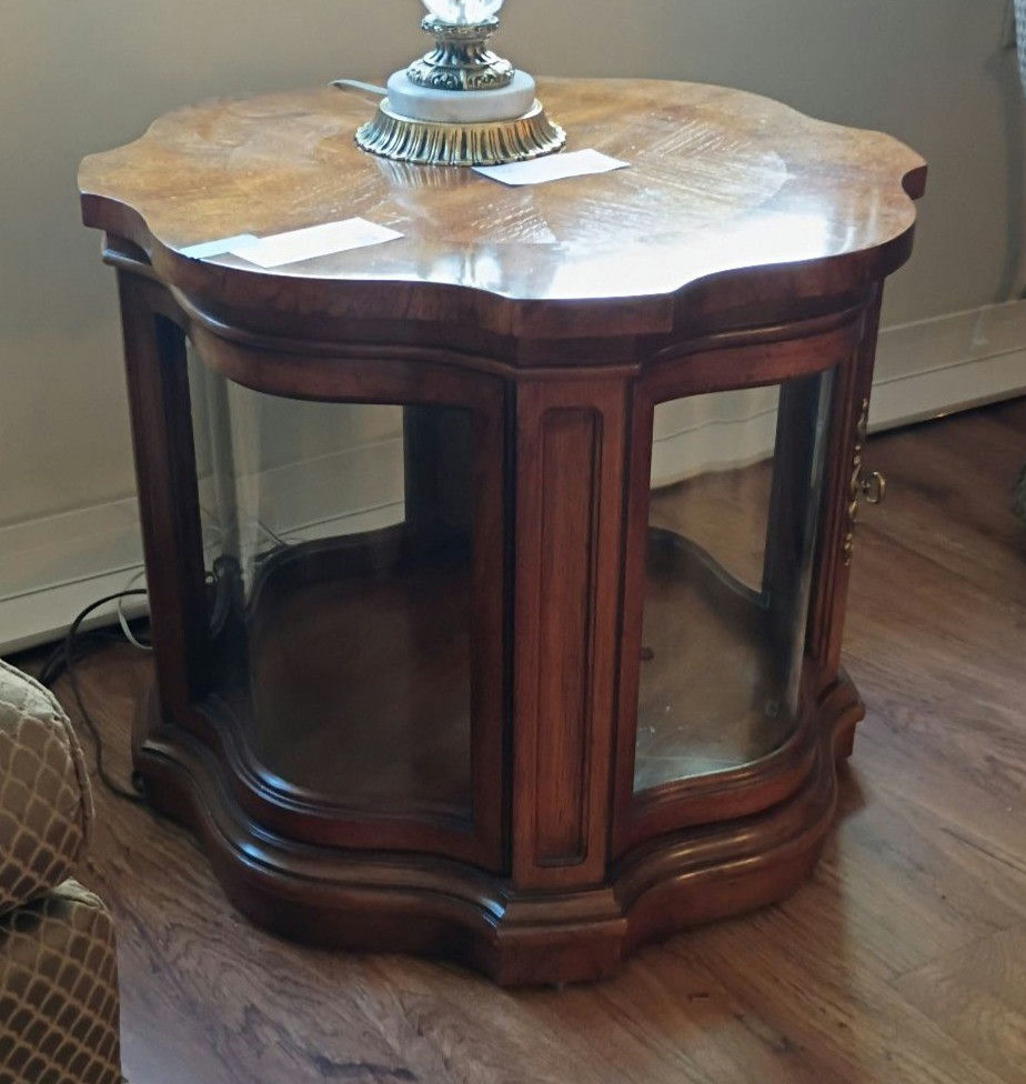 Wood Curio Side Table - image 3 of 5