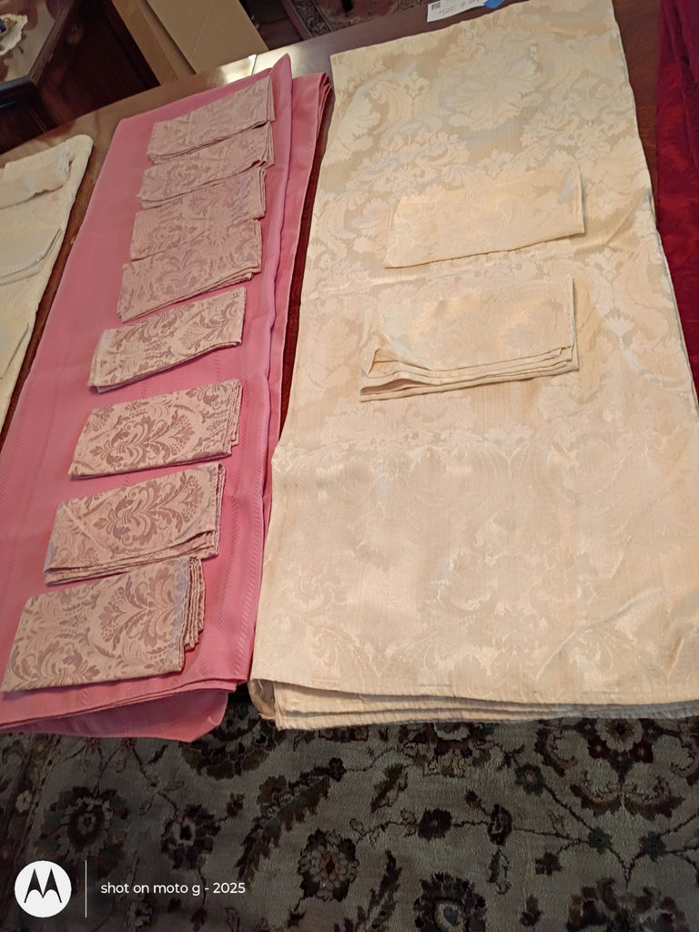 Assorted Table Linens, Placemats, and Decorative Doilies - image 17 of 18