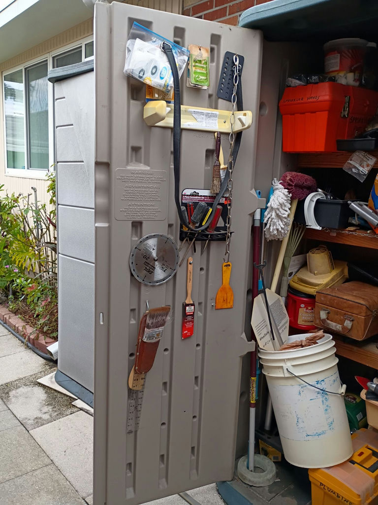 Outdoor Storage Cabinet - image 4 of 6