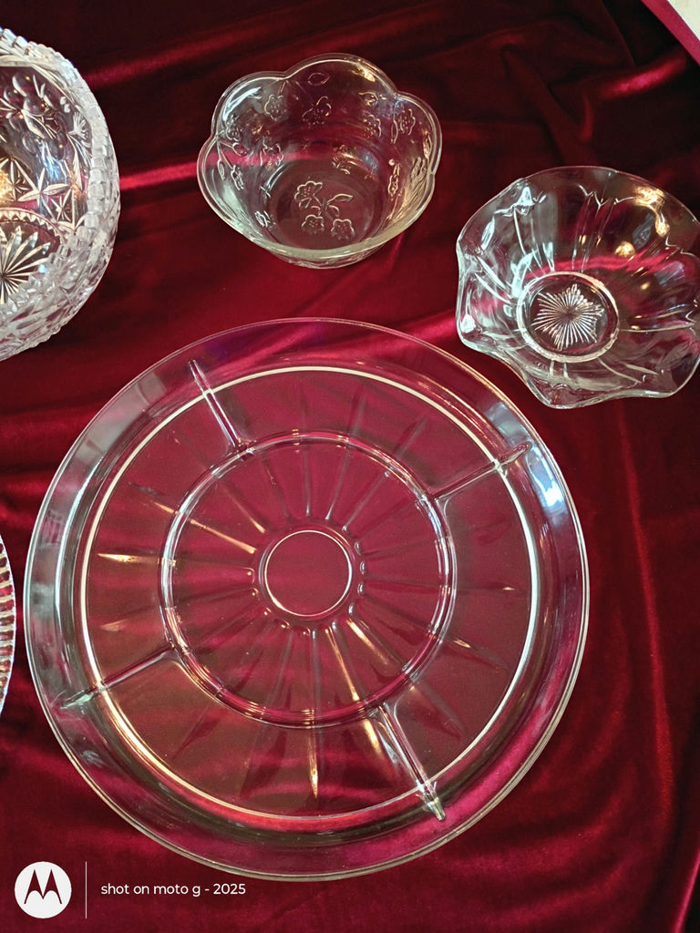 Assorted Pressed and Cut Glass Serving Bowls and Platters - image 3 of 4