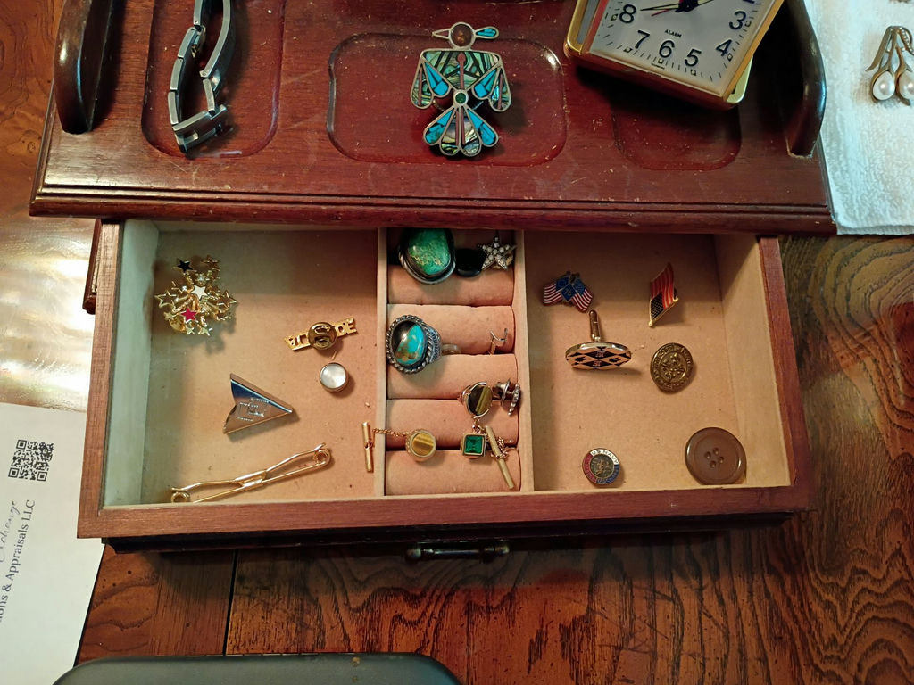 Eyeglasses, Jewelry Box, Clock, and Assorted Costume Jewelry - image 4 of 6