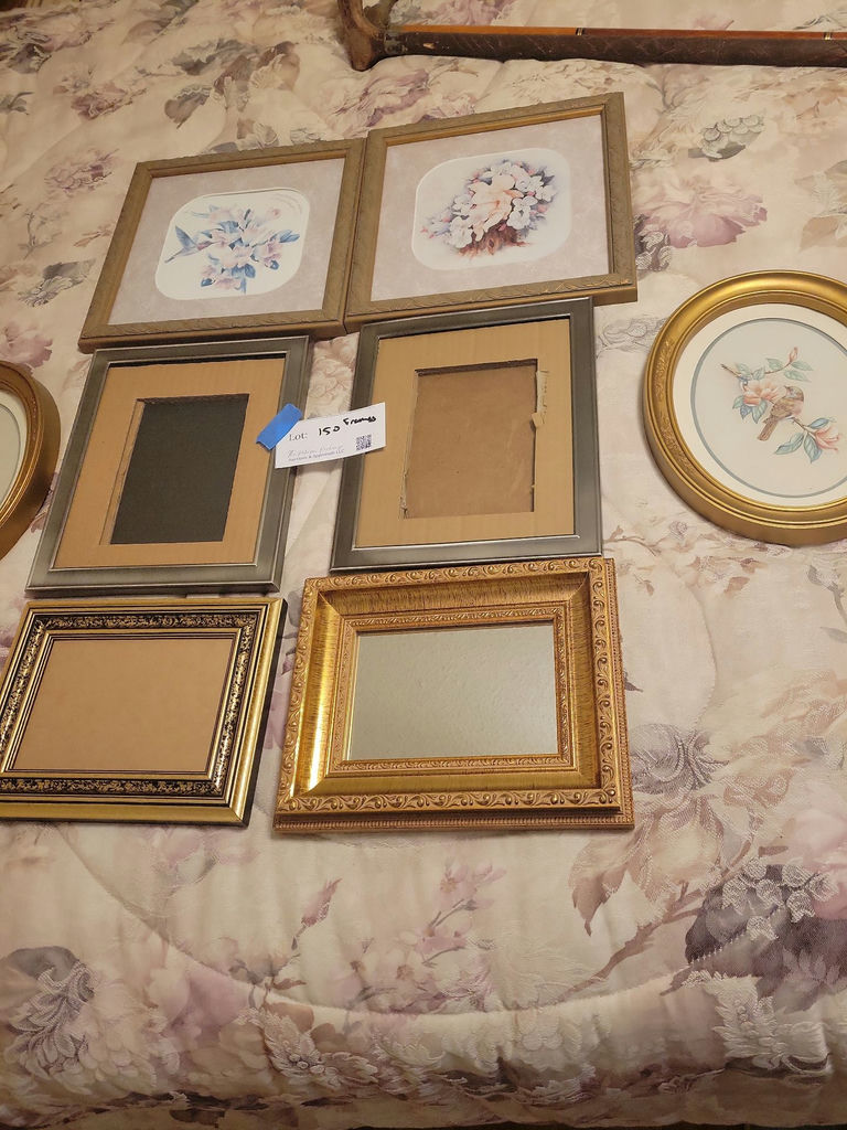 Assorted Framed Floral and Bird Wall Art with Empty Picture Frames - image 3 of 6