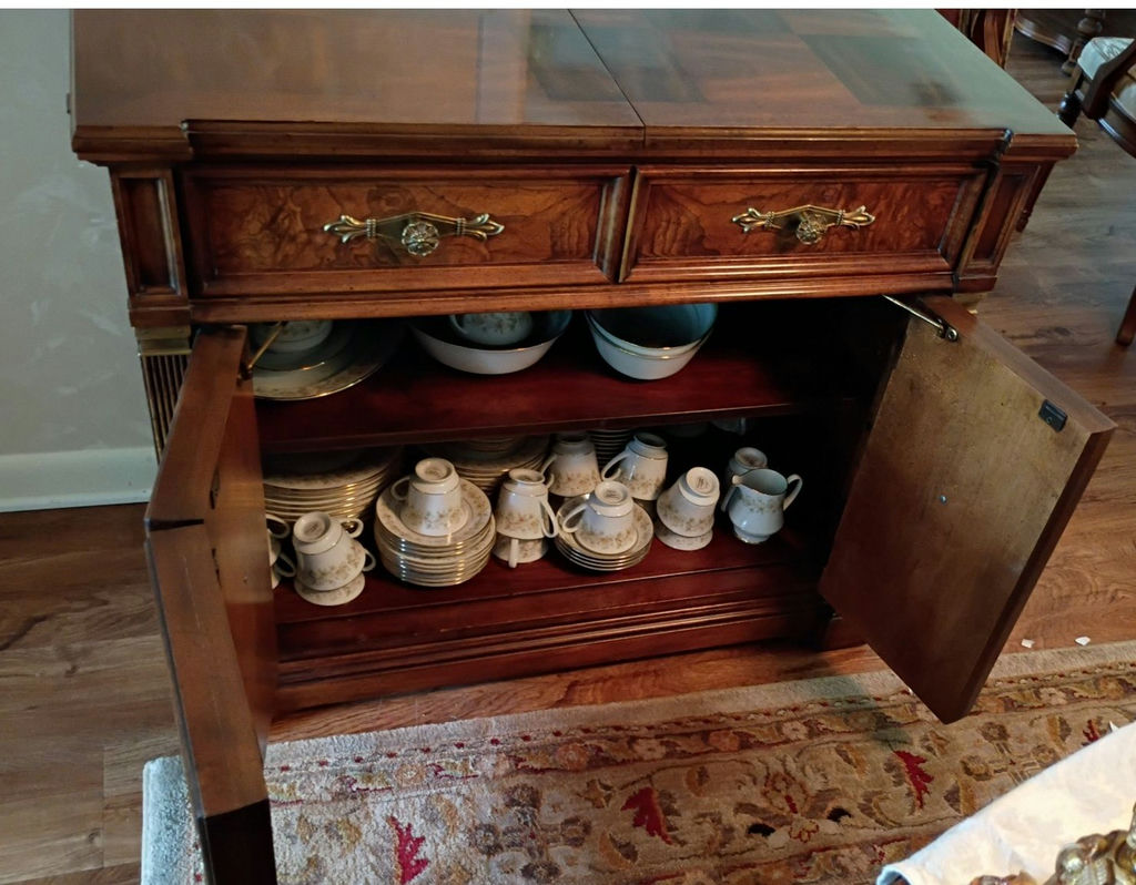White Fine Furniture Expandable Sideboard Cabinet - image 8 of 9
