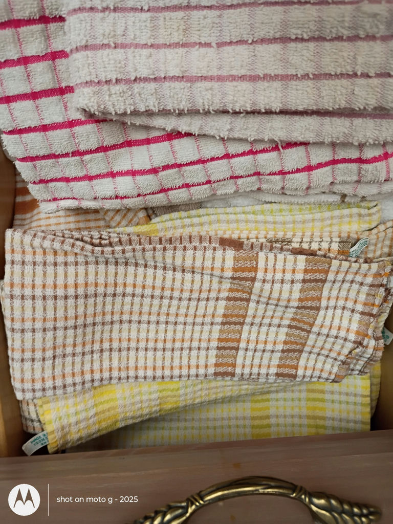 Assorted Kitchen Towels and Plastic Wrap Boxes - image 1 of 5