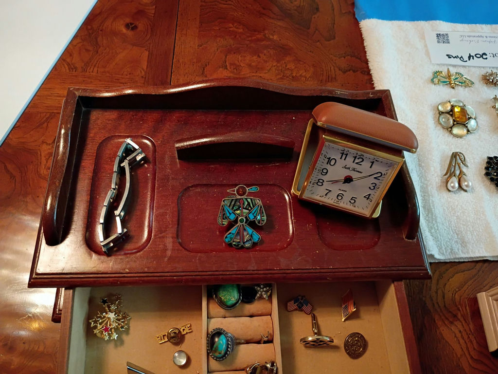 Eyeglasses, Jewelry Box, Clock, and Assorted Costume Jewelry - image 3 of 6