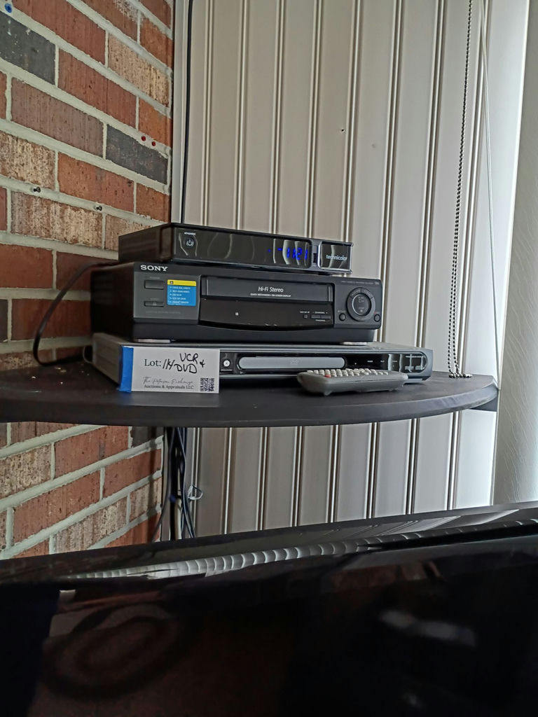Sony VHS VCR and Magnavox DVD Player - image 1 of 4