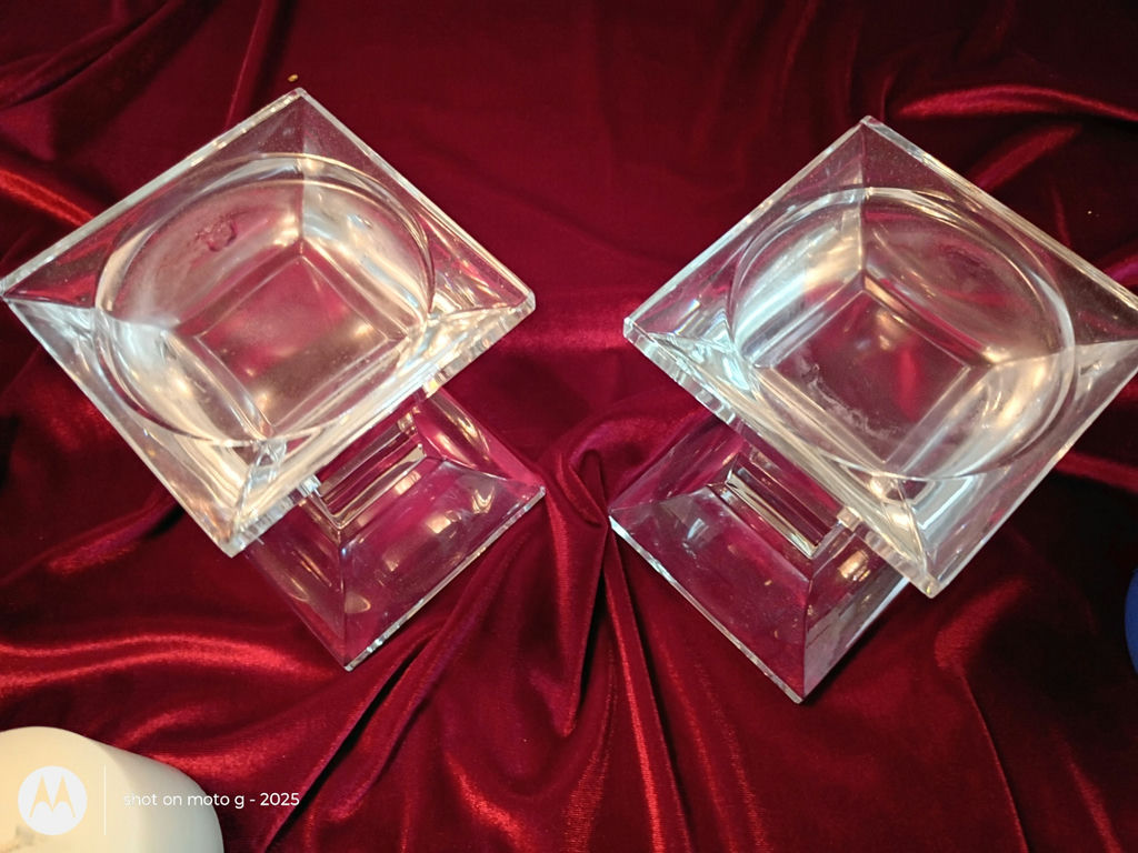 Pair of Glass Candle Holders with White Pillar Candles - image 2 of 4
